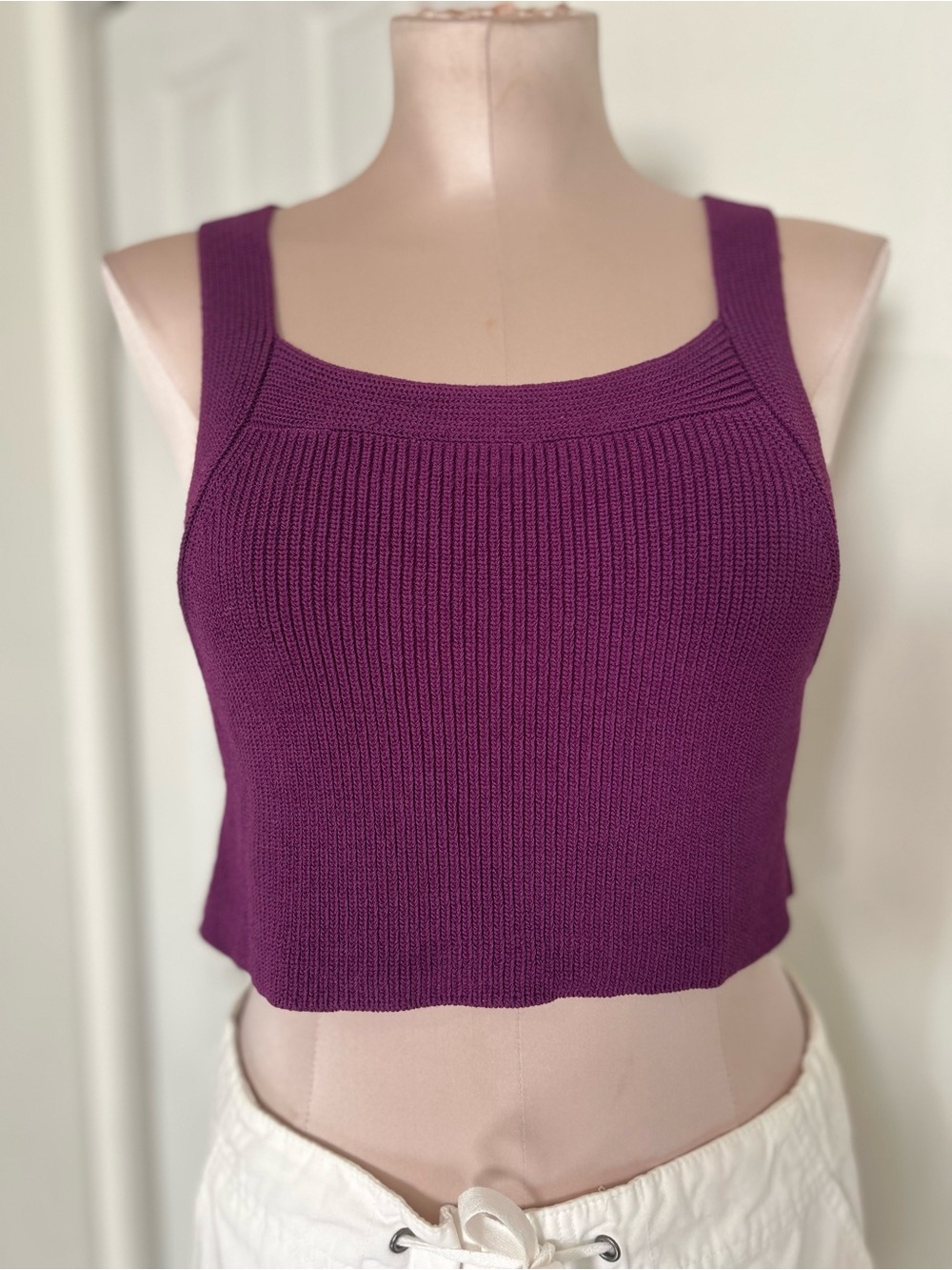 Aritzia Wilfred Plum Ribbed Square-Neck Crop Tank Top